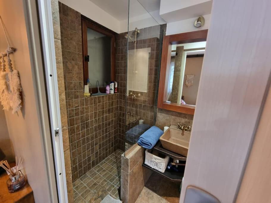 Petit Studio Cosy Saint-Pierre-dels-Forcats Eksteriør billede