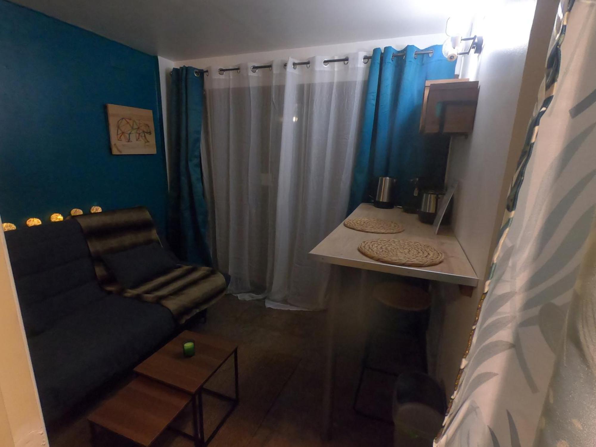 Petit Studio Cosy Saint-Pierre-dels-Forcats Eksteriør billede